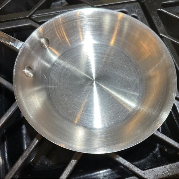 All-Clad Copper Core 8 Inch Stainless Steel Frying Pan All Clad Copper Core 8” - Picture 3 of 10